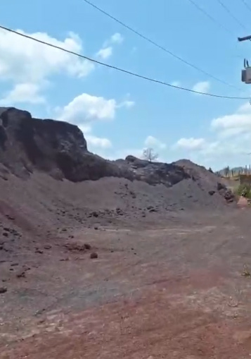 High Grade Iron Ore Stockpile - 100,000 MT Monthly Supply Contract